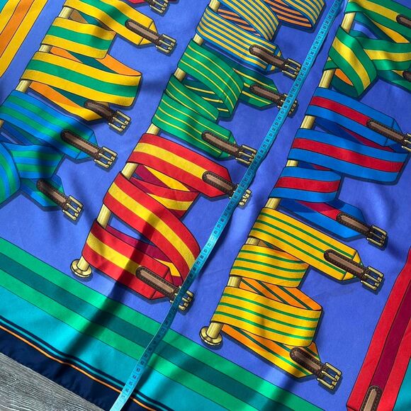 Hermes Les Sangles Motif Printed Silk Scarf - Picture 5 of 7